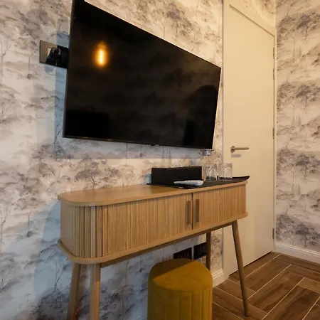 Lorenzo Bed and Breakfast 4*